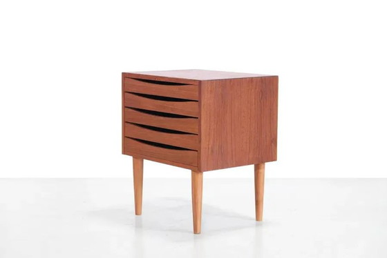 Cómodas de teca de diseño danés – Wood, Scandinavian (photo 5 of 7)