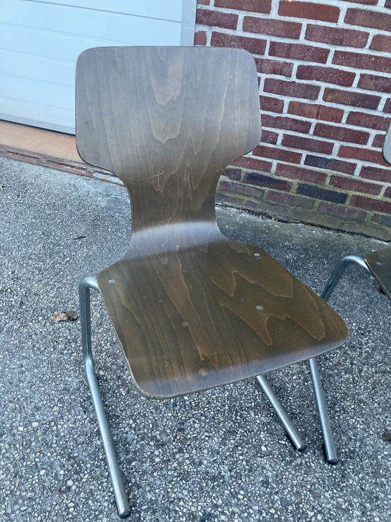 Image 1 of Sledestoelen schoolstoelen stapelstoelen jaren 70
