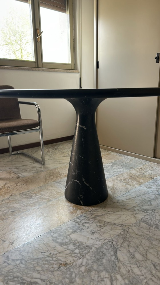 Image 1 of Angelo Mangiarotti M1 eettafel Nero Marquina marmer 130cm