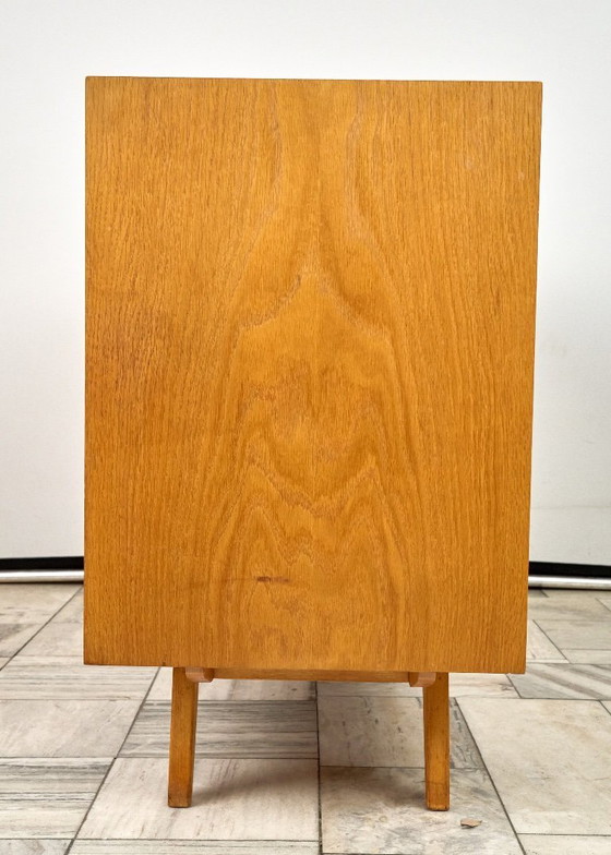 Image 1 of Vintage dressoir U-458 van Jiří Jiroutek voor Interiér Praha, jaren 60, Tsjechoslowakije