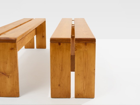 Image 1 of Panche in pino di Charlotte Perriand Les Arcs, anni '70