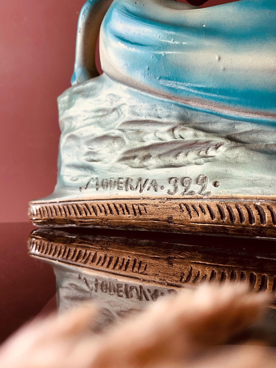 Image 1 of Art-Deco-Statue einer Frau mit Vögeln