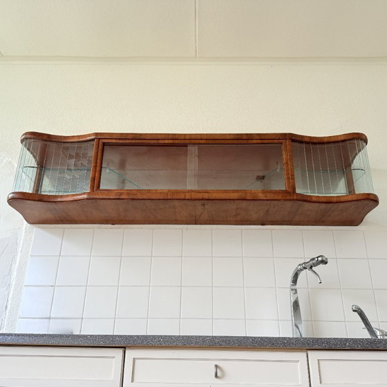 Image 1 of Milena – Elegante vetrina pensile in cartone ondulato