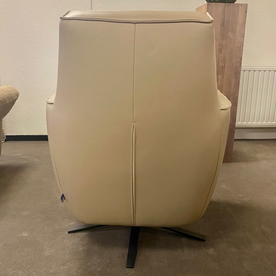 Image 1 of Poltrona girevole Naxos di DN Design