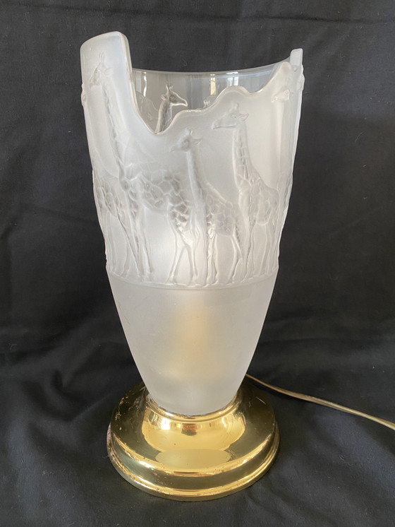 Image 1 of Lampe en verre dépoli "style Lalique" avec girafes, marque Nachtmann.