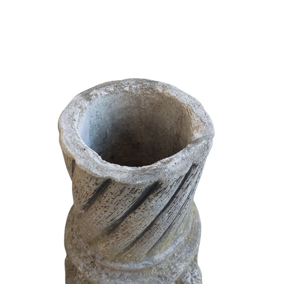 Image 1 of Old concrete garden statue, garden ornament