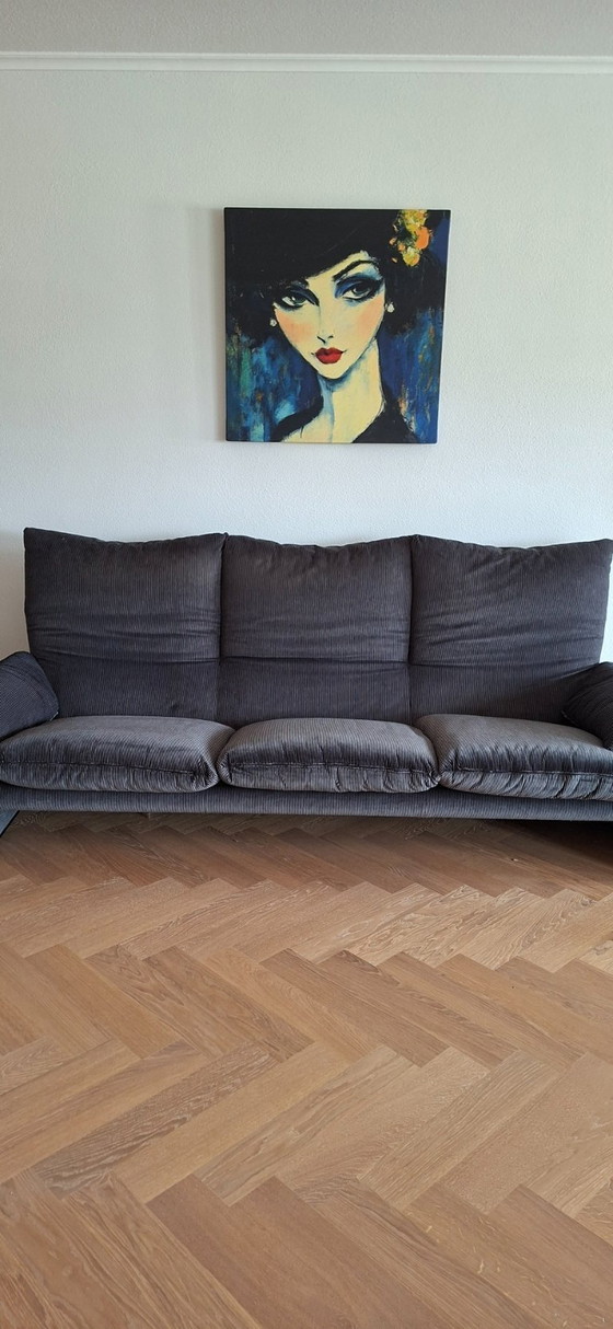 Image 1 of Sofá espacioso de 3 plazas Cassina Maralunga - bicolor negro/gris.