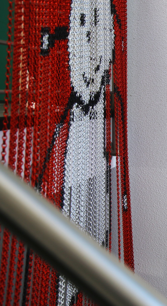 Image 1 of Kostabi, Paul - Tenda a catena scintillante - Oggetto metallico