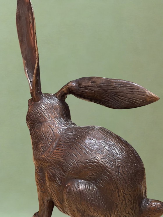 Image 1 of Scultura animale – Lepre / Coniglio in bronzo – 35 cm