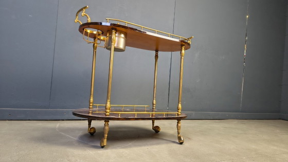 Image 1 of Carrito de bar italiano de piel de cabra lacada/pergamino, diseñado por Aldo Tura en la década de 1960.