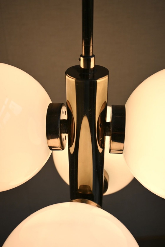 Image 1 of Lampada a globo massiccia, probabilmente degli anni '80