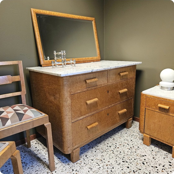 Image 1 of Ensemble de chambre Art Déco en érable moucheté et marbre