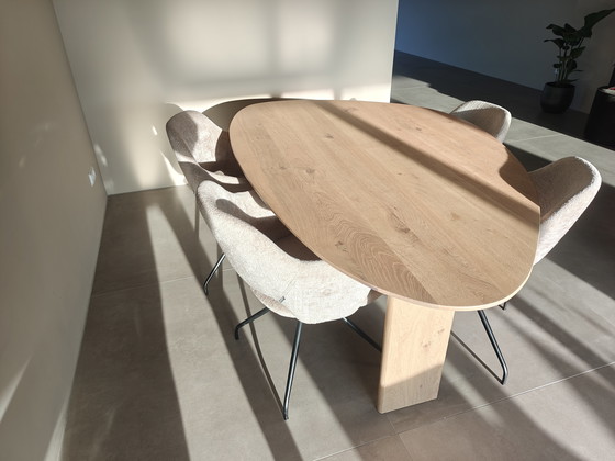 Image 1 of Beautiful pebble-shaped dining table 200x120 from Table du Sud – immediately available