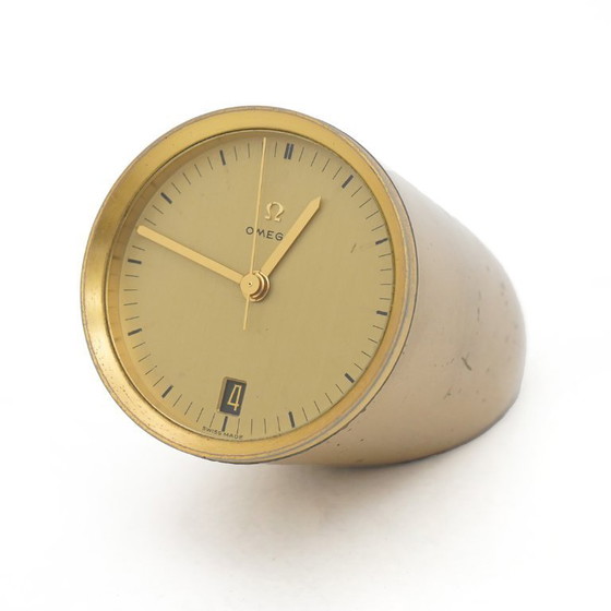 Image 1 of Omega tafelklok, jaren 60