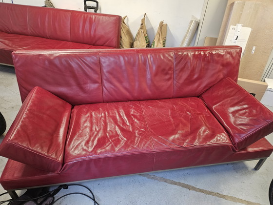 Image 1 of 2 canapés Jori rouges