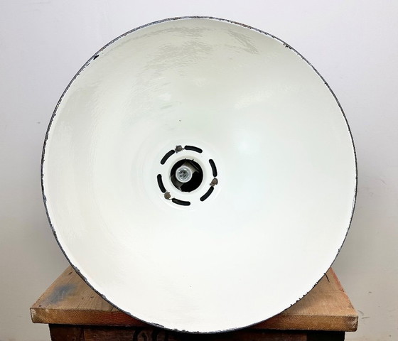 Image 1 of Grande lampada industriale in smalto grigio di Elektrosvit, anni '60