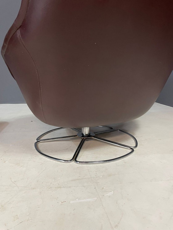 Image 1 of Paar leren draaifauteuils van PEEM, Finland, 1970