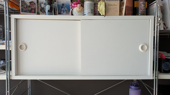 Image 1 of Sistema de pared profesional Casamania Festival: 6 montantes cromados, 22 estantes + módulo de puerta.