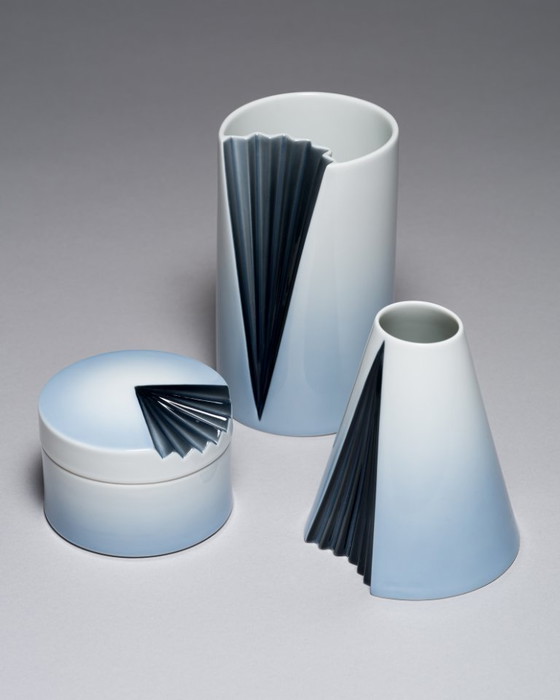 Image 1 of Chic Vintage Rosenthal Plissée Vase Trio Ambrogio Pozzi Minimalist Porcelain Art