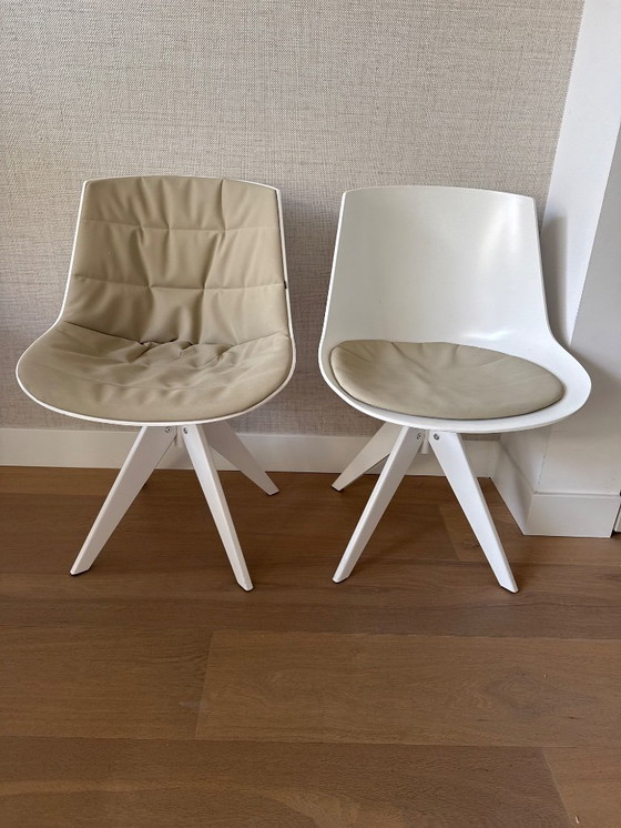 Image 1 of 4 chaises MDF Italia Flow