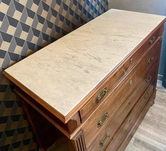 Image 1 of Cassettiera antica Luigi Filippo con 4 cassetti e piano in marmo bianco