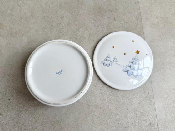 1x Vintage Goebel Lidded Box With Christmas Trees – Decorative Objects, Porcelain (photo 5 of 5)
