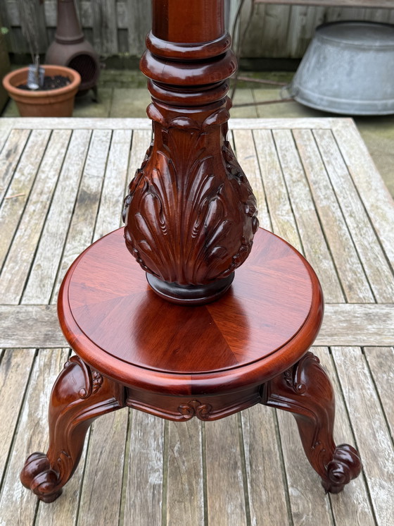 Image 1 of Rare Late Victorian Pedestal in Solid Mahogany | English Masterpiece | 1890–1910