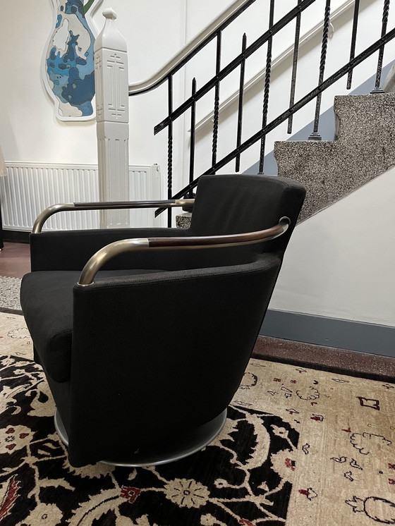 Image 1 of Giorgetti draaifauteuil  model liba