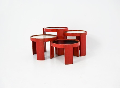 Mesas nido modelo 780 de Gianfranco Frattini para Cassina, década de 1960, juego de 4