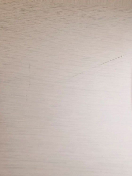 Image 1 of Tavolino laterale in travertino stile grezzo