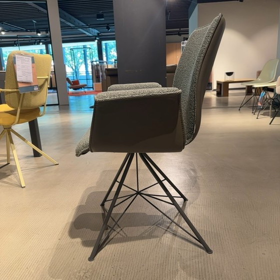 Image 1 of Bert Plantagie Tara 833A eetkamerstoel