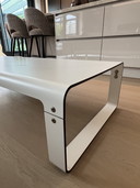 Mesa baja de diseño exclusivo