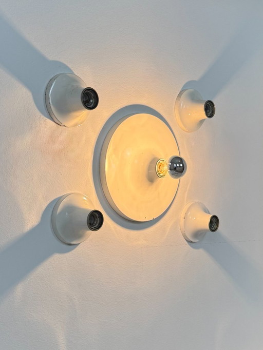 Set di 5 applique vintage, metallo laccato bianco, Germania, 1970