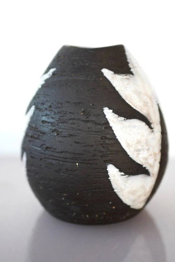 Image 1 of Vintage Danish pottery vase with graphic monochrome design and glazing from Helge Österberg