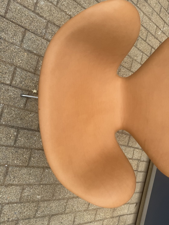 Image 1 of Exclusive Early Fritz Hansen Swan Chair 05-'67 in Vintage Cognac Camel Leather, Mint Condition!!
