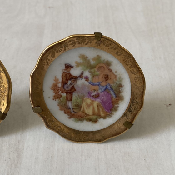 Image 1 of Juego de 3 platos miniatura de 5,5 cm de porcelana de Limoges.