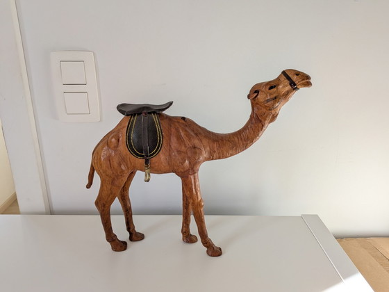 Vintage camel in leather, Decorative Objects, Black (photo 4 of 15)