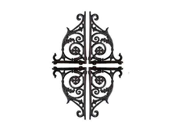 Image 1 of Set di quattro staffe per mensole classiche in ghisa