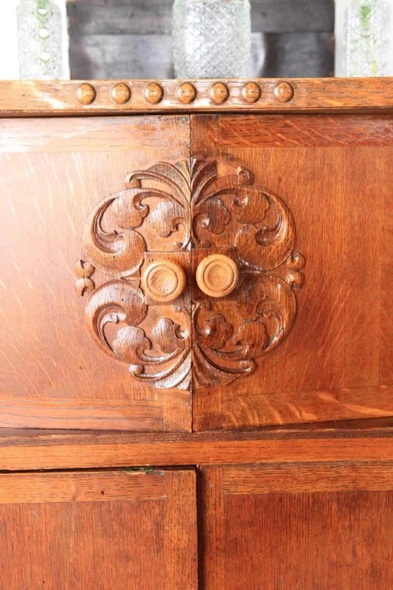 Credenza in rovere intagliata a mano, anni '80 dell'Ottocento – Armadi contenitori, Legno (photo 6 of 6)