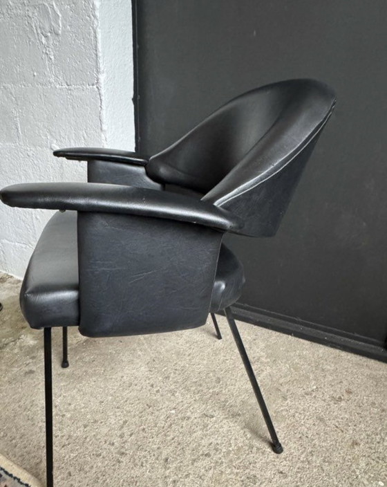 Image 1 of Sillón negro de los años 50