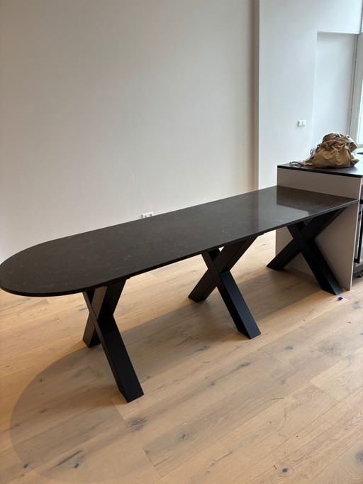 Table de salle à manger de luxe - marbre composite - 240 cm - NOUVEAU