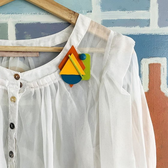 Image 1 of Broche en bois géométrique abstraite Art Déco faite à la main