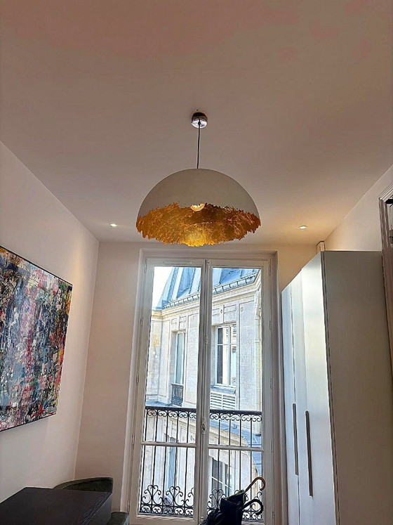 PostKrisi 49 Catellani & Smith Pendant Lamp, Ø 60 cm, gold leaf (2 available), Fiberglass, White (photo 2 of 7)