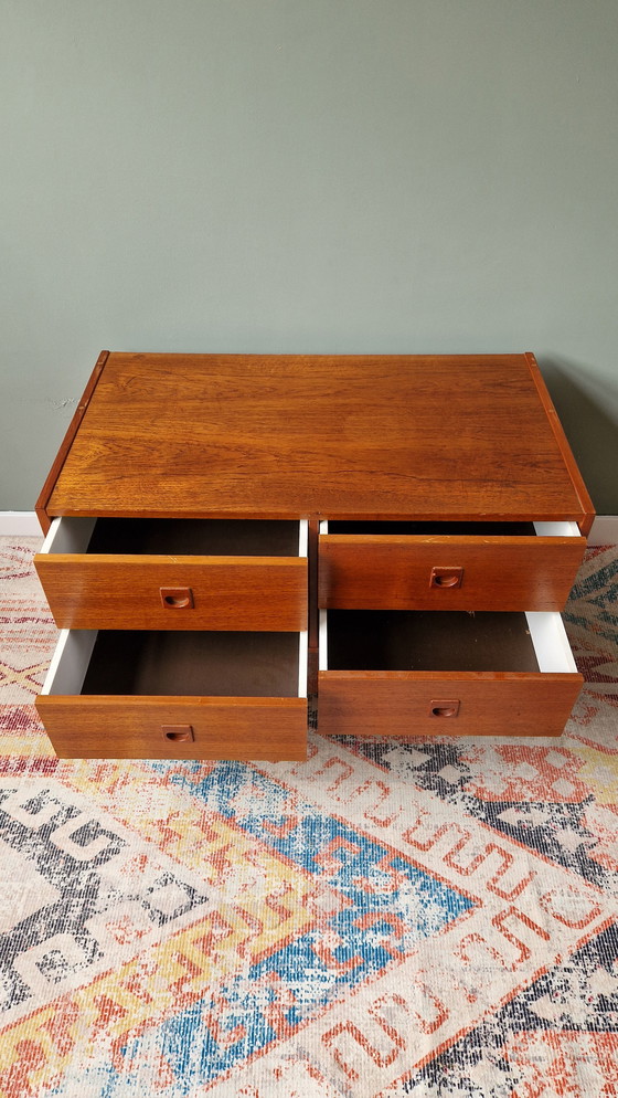 Image 1 of Vintage Deens design landekastje met 4 toffe laatjes