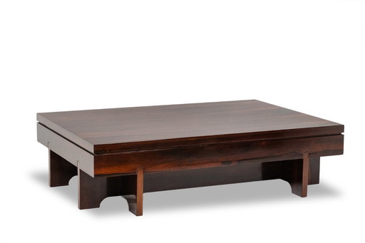 Art deco style coffee table in rosewood. Circa 1970.
