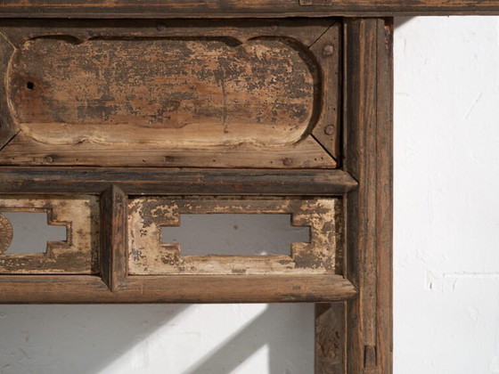 Consolle cinese antica con traforo geometrico – Cina, circa 1900 – Console, Wood, Iron (photo 38 of 40)