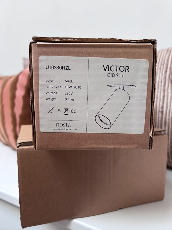 New 2x Surface-mounted spotlight, Victor Nosta – Ceiling lights, Metal (photo 5 of 5)