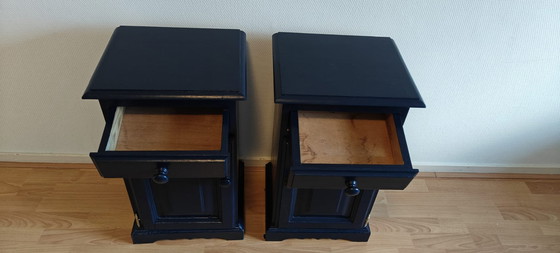 Image 1 of set of 2 dark blue bedside tables – sleek & modern