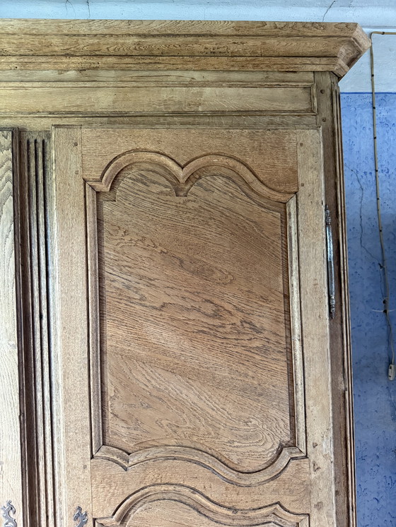 Image 1 of Armadio antico francese in rovere fine 800