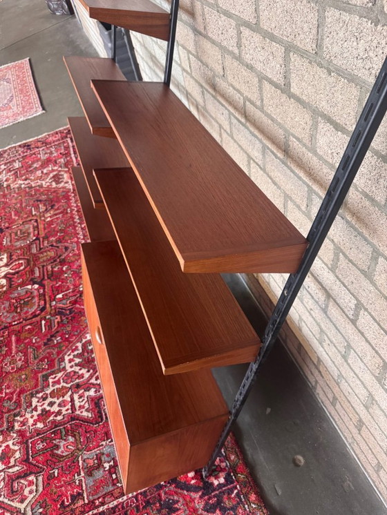 Image 1 of Sistema di pareti vintage - Mobile da parete Kai kristiansen